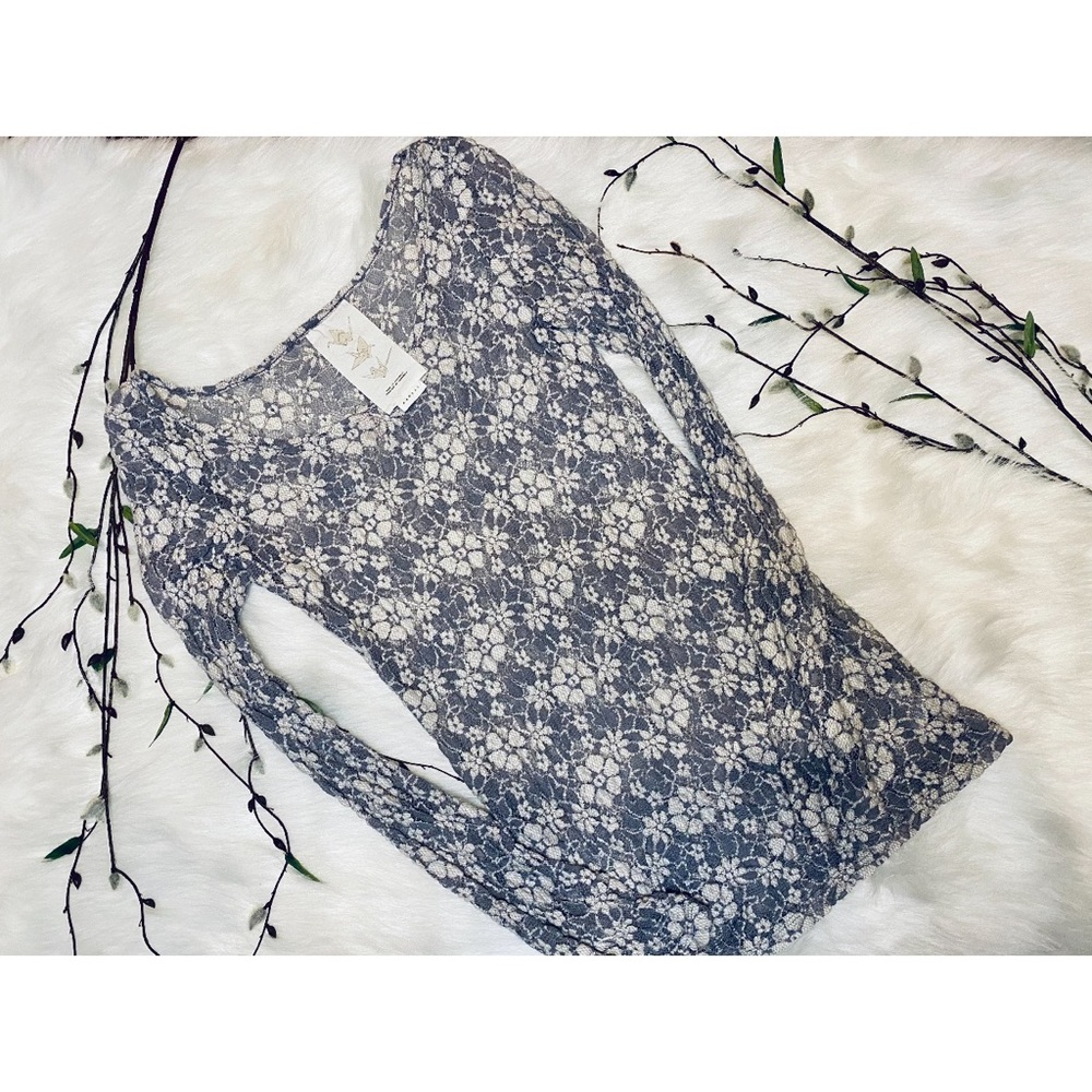 Anthropologie scoop neck lace top